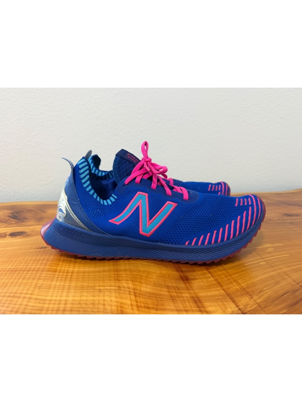 New Balance FuelCell Men's Size 13 Big Rally Blue Raspberry Running Shoes